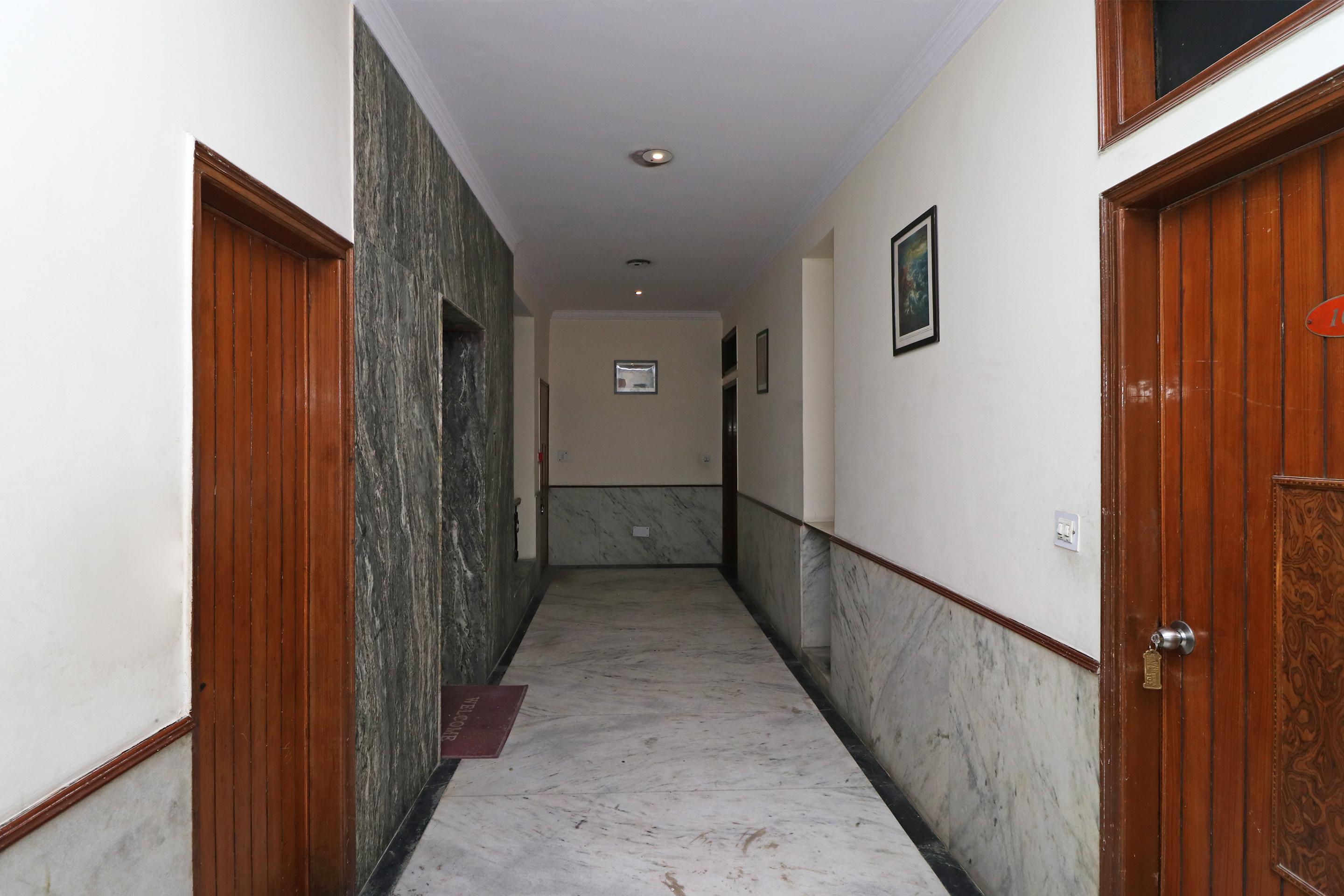 Adb Rooms Hotel Silver Shine Nova Deli Exterior foto